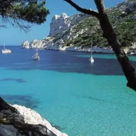 Le Poseidon Vue * Cassis