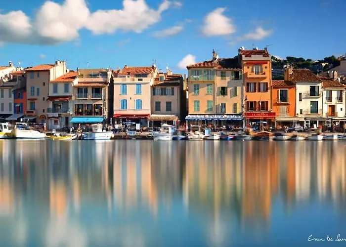 Le Poseidon Vue * Cassis